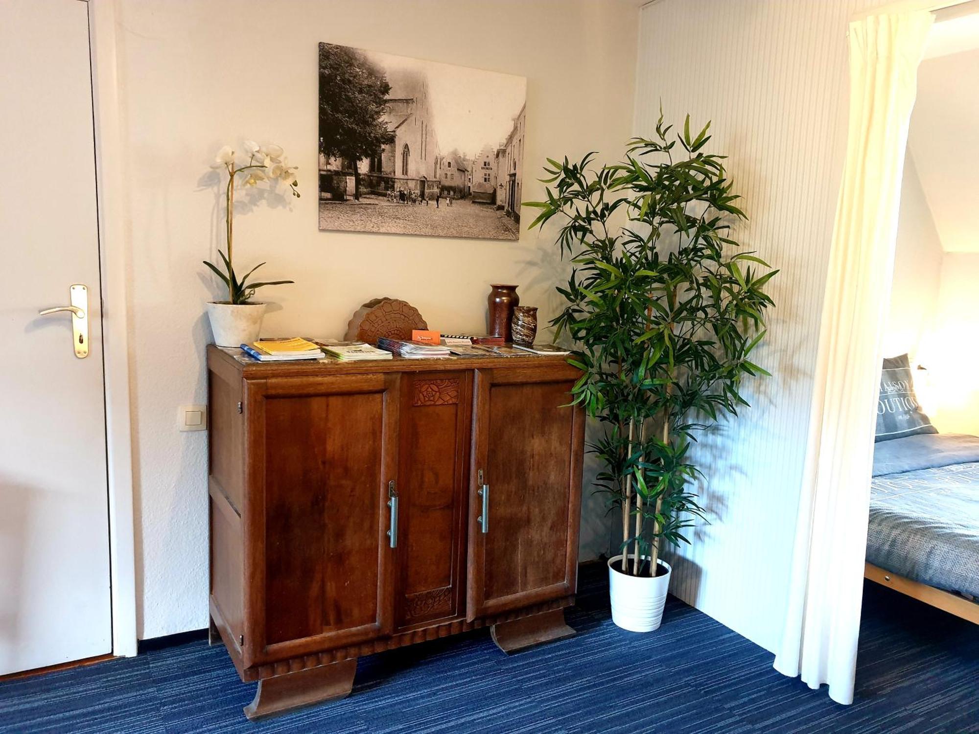 Het Begijnhof Tongeren Center Apartment Exterior photo