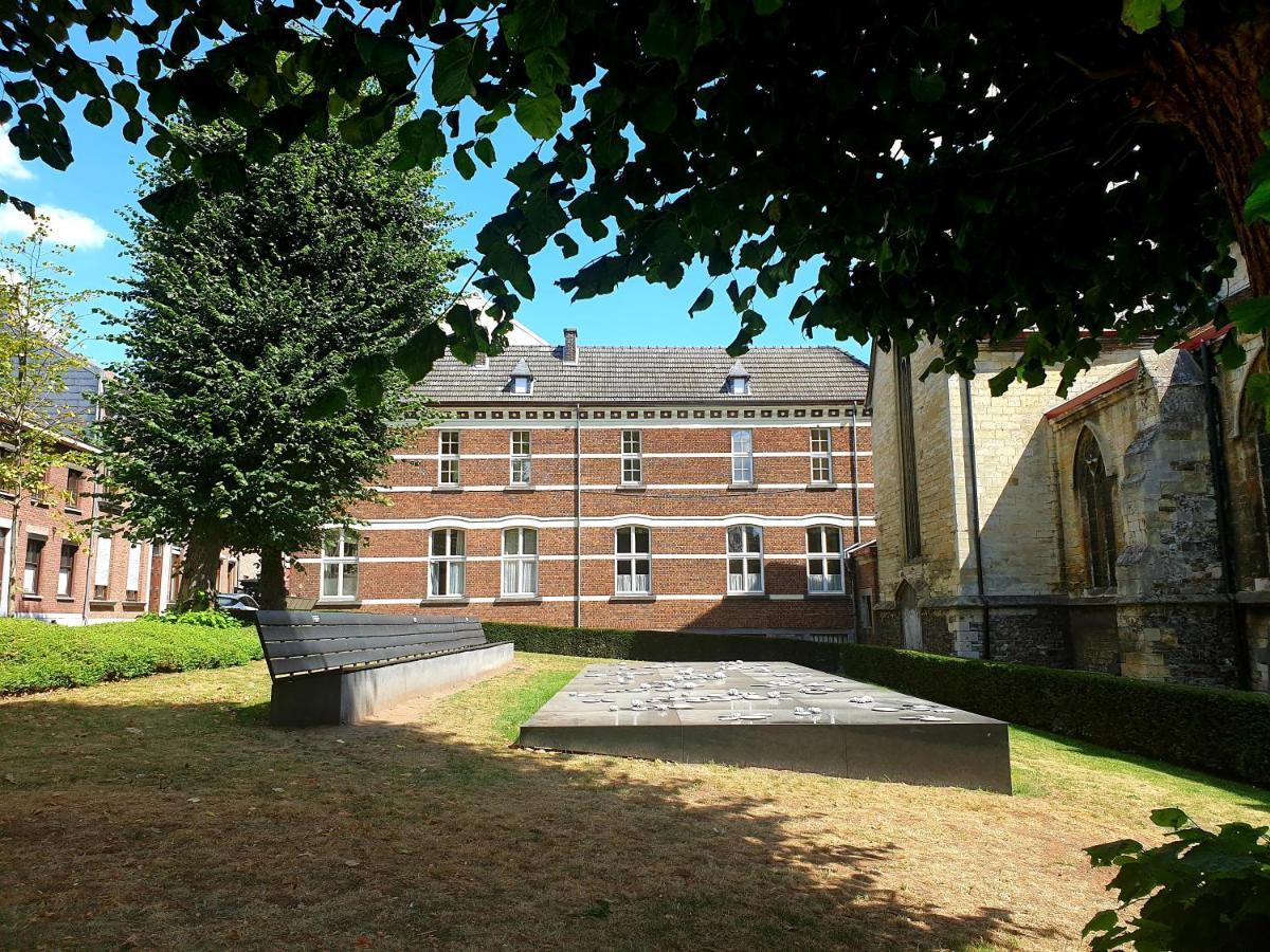 Het Begijnhof Tongeren Center Apartment Exterior photo